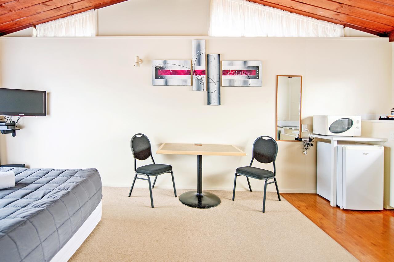 Tourist Court Motel Whakatane Exterior foto