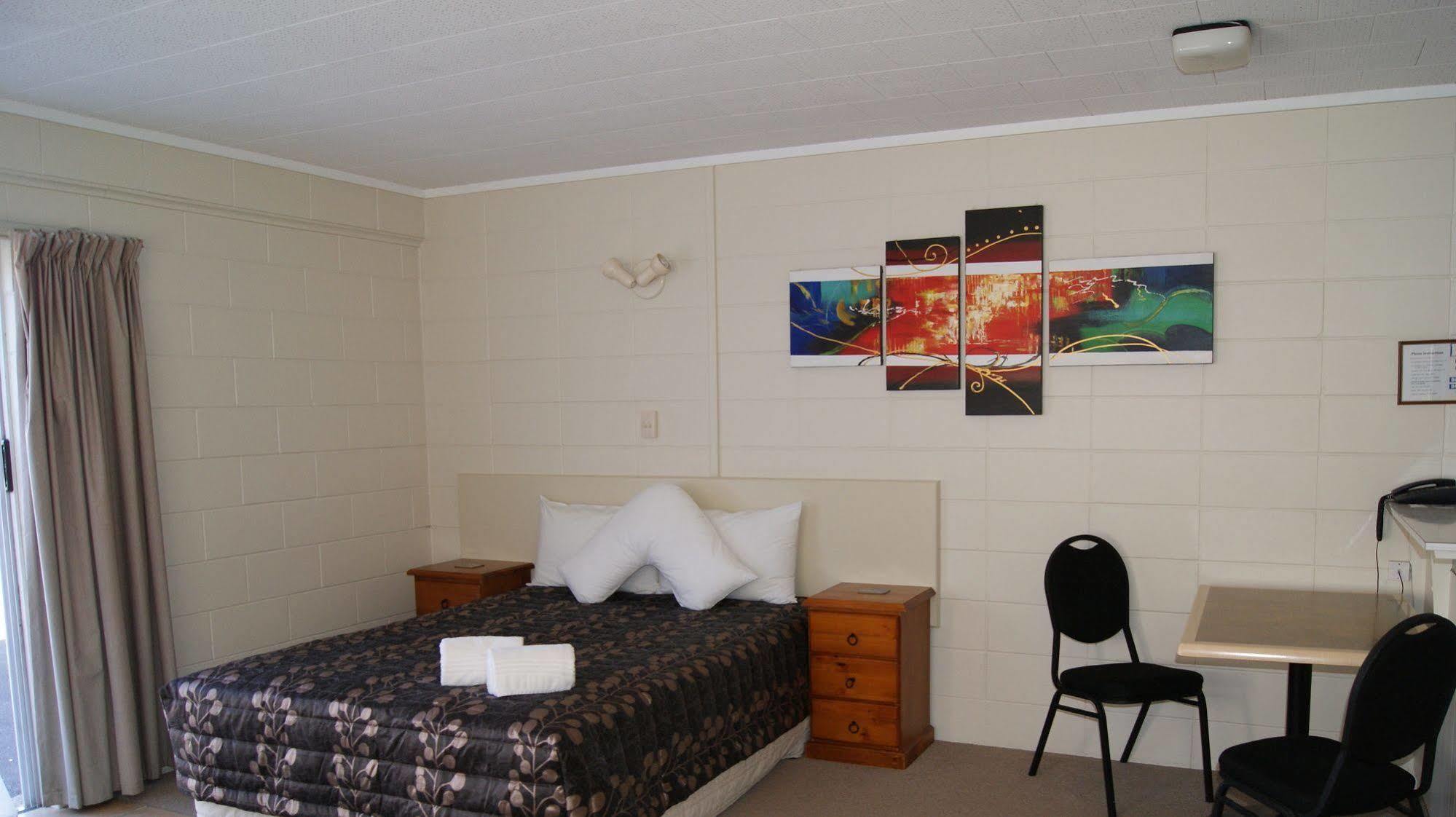 Tourist Court Motel Whakatane Exterior foto