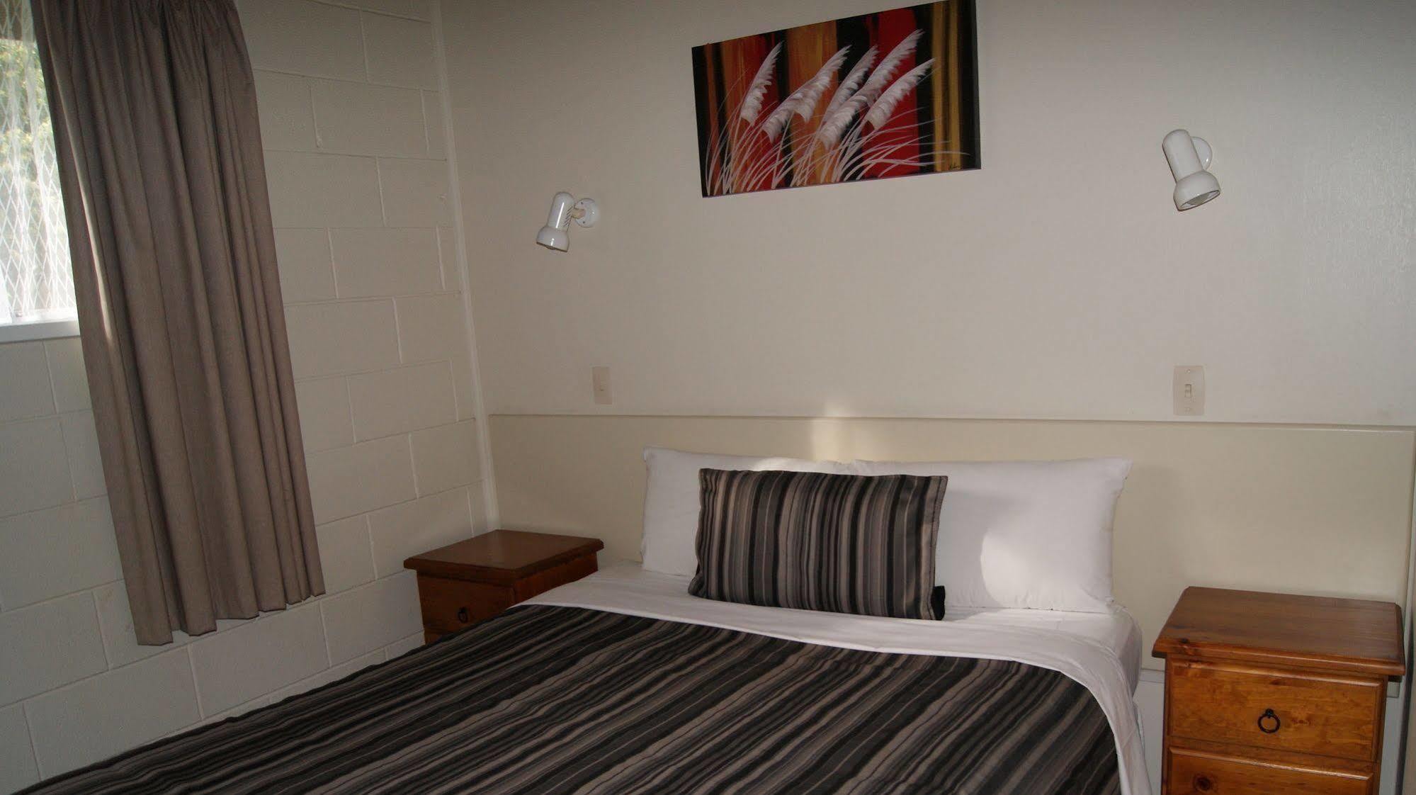 Tourist Court Motel Whakatane Exterior foto