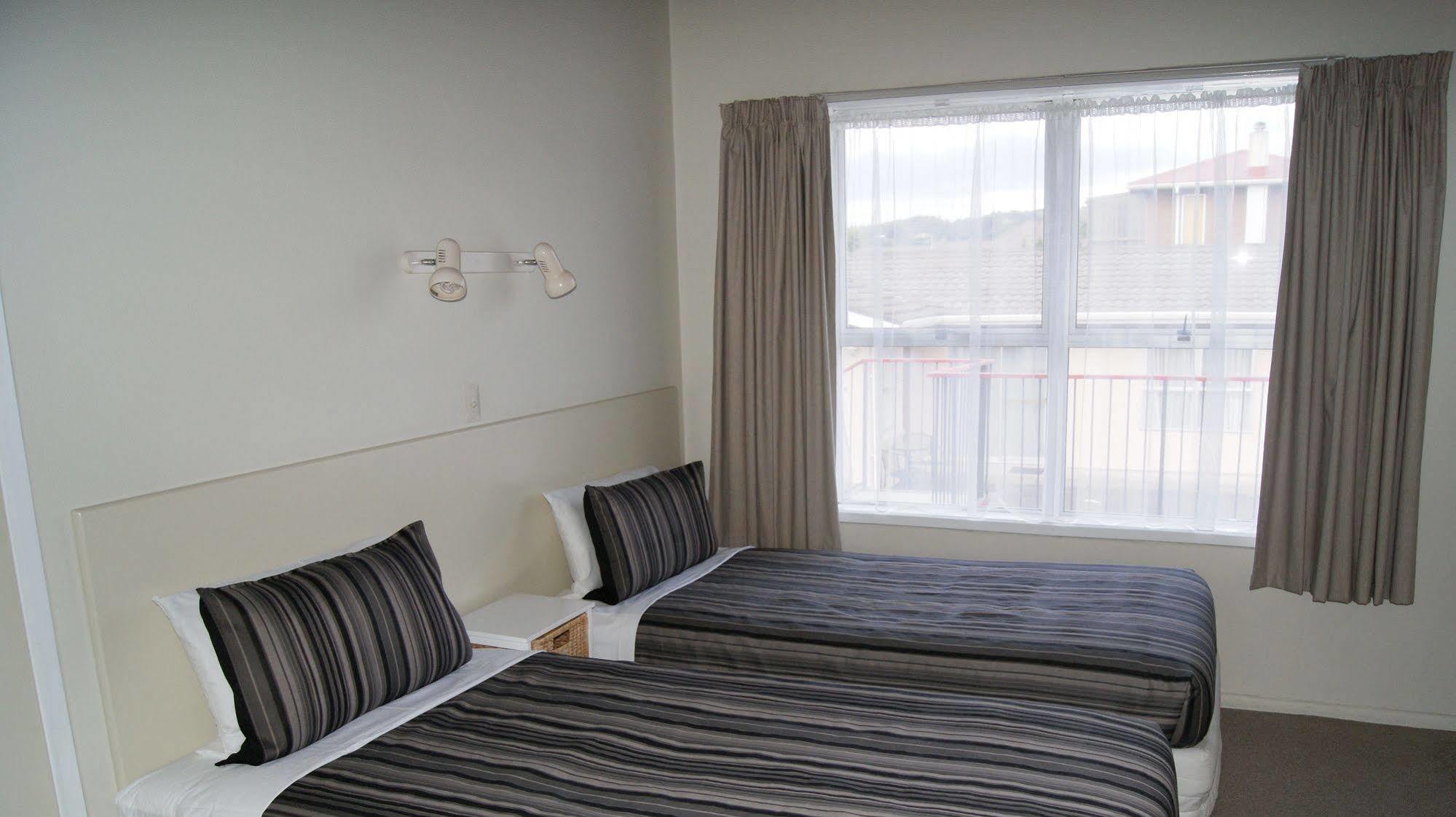 Tourist Court Motel Whakatane Exterior foto