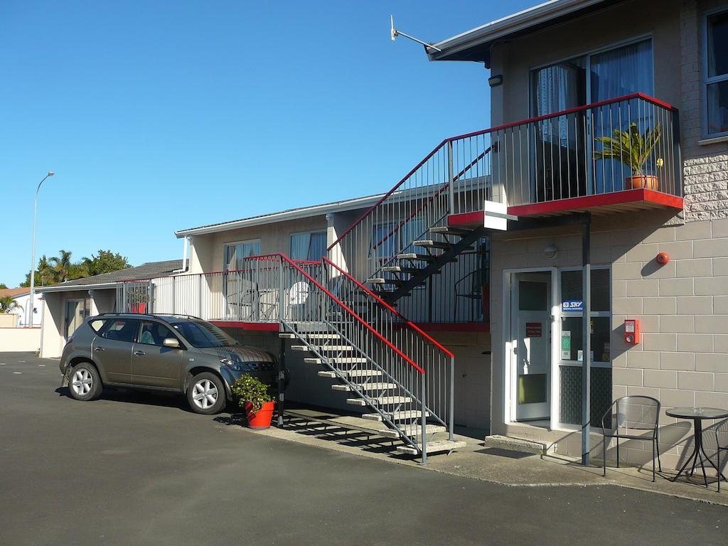 Tourist Court Motel Whakatane Exterior foto